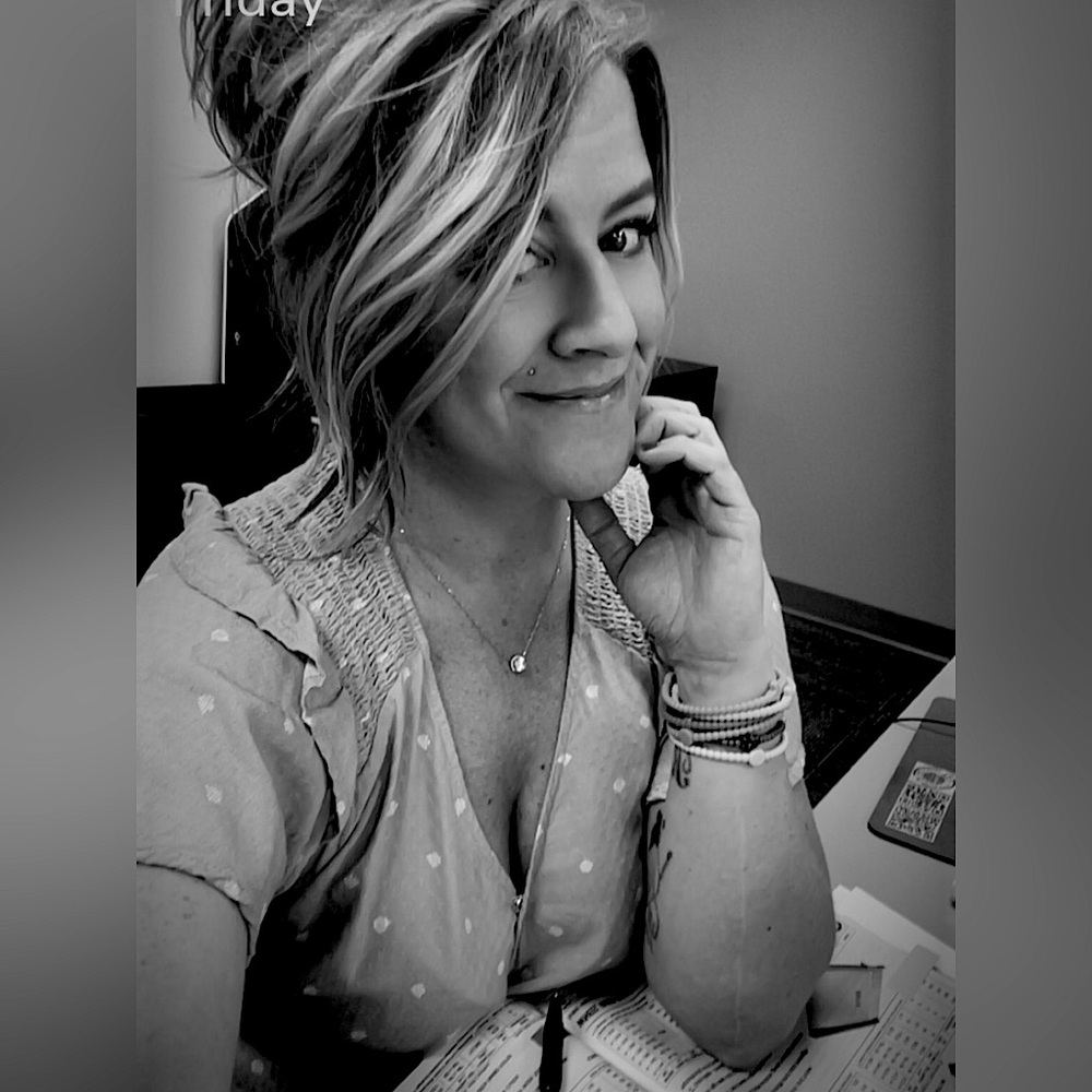 Meet your Posher, Courtney